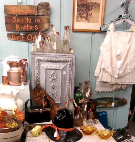 spirit bottle display fair oaks antiques exit 55