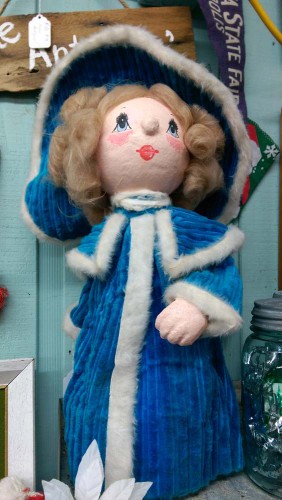 kitschy retro vintage handmade caroler large turquoise