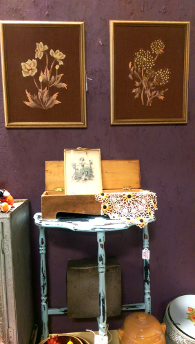 vintage-furniture-decor-at-fargo-antiques-repurposed-market-fair-oaks-antiques