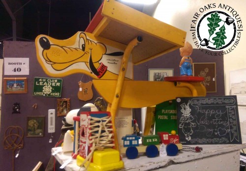 vintage-walt-disney-productions-pluto-child's-desk